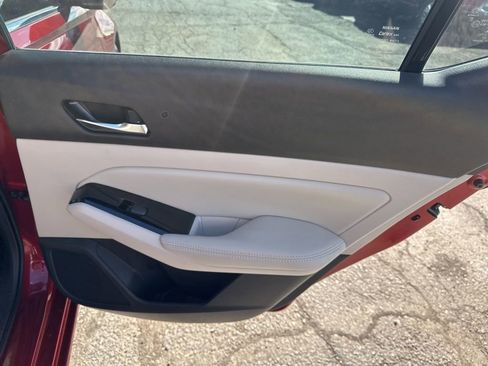 Used 2020 Nissan Altima 2.5 SL image 17