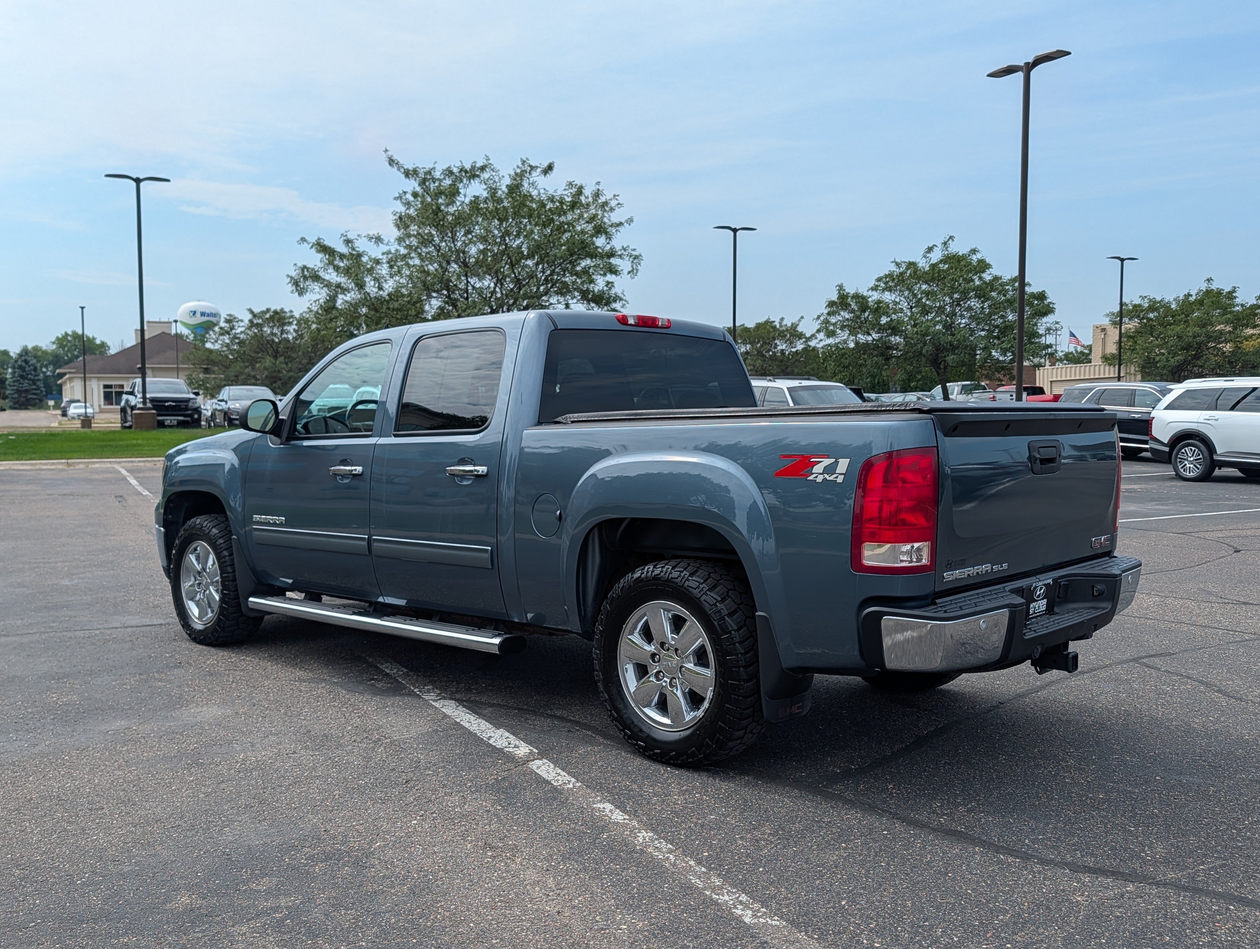 Used 2013 GMC Sierra 1500 SLE w/ Power Tech Package AWD/4WD image 3