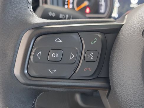 New 2025 Jeep Wrangler Unlimited Rubicon w/ Convenience Group AWD/4WD image 29