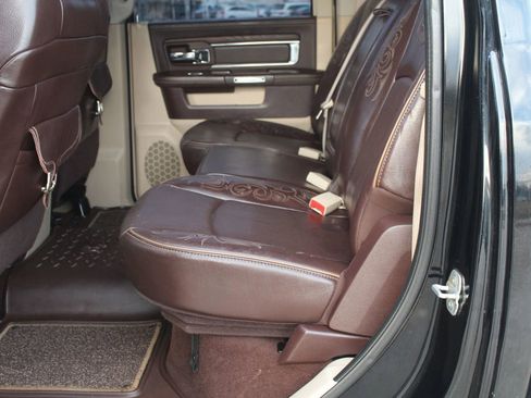 Used 2014 RAM 1500 Laramie Longhorn w/ Convenience Group image 23