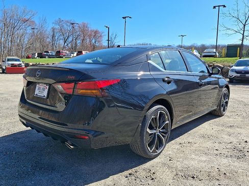 New 2026 Nissan Altima 2.5 SR AWD/4WD image 4
