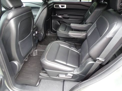 Used 2020 Ford Explorer AWD XLT w/ Equipment Group 202A image 38