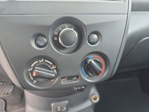 Used 2019 Nissan Versa S Plus image 21