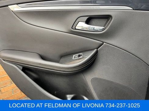 Used 2019 Chevrolet Impala LT w/ LT Convenience Package image 27