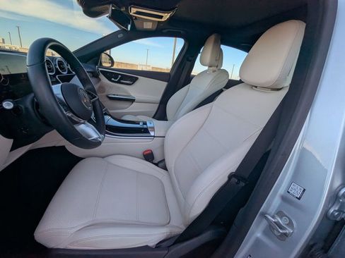 Used 2025 Mercedes-Benz C 300 Sedan image 14