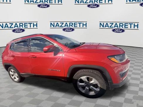 Used 2019 Jeep Compass Latitude image 8