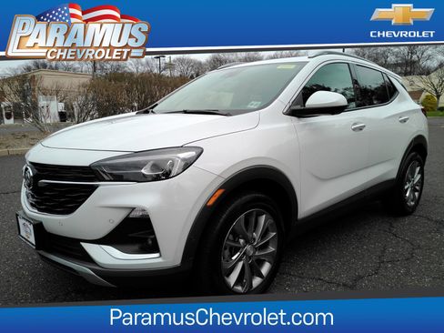 Certified 2022 Buick Encore GX Essence w/ Advanced Technology Package image 1