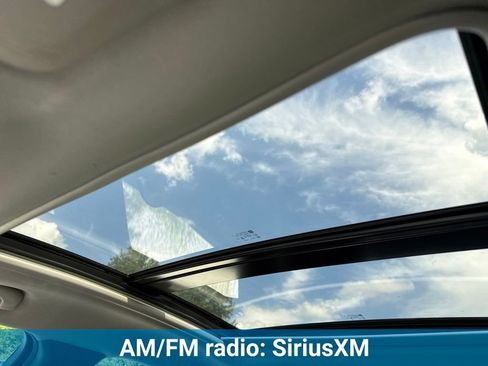 Used 2024 Chevrolet Malibu LT FWD image 10