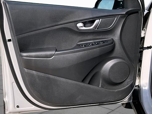 Certified 2023 Hyundai Kona SEL w/ Convenience Package FWD image 20