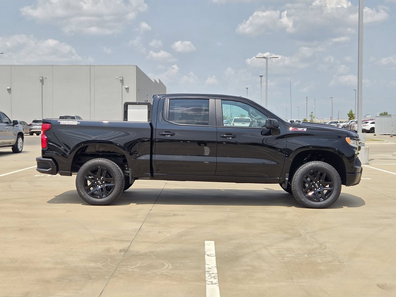 New 2026 Chevrolet Silverado 1500 LT Trail Boss w/ Convenience Package II AWD/4WD image 7