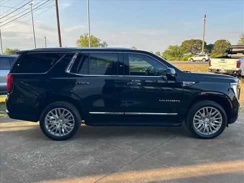 New 2026 GMC Yukon Elevation w/ Elevation Premium Package AWD/4WD image 14