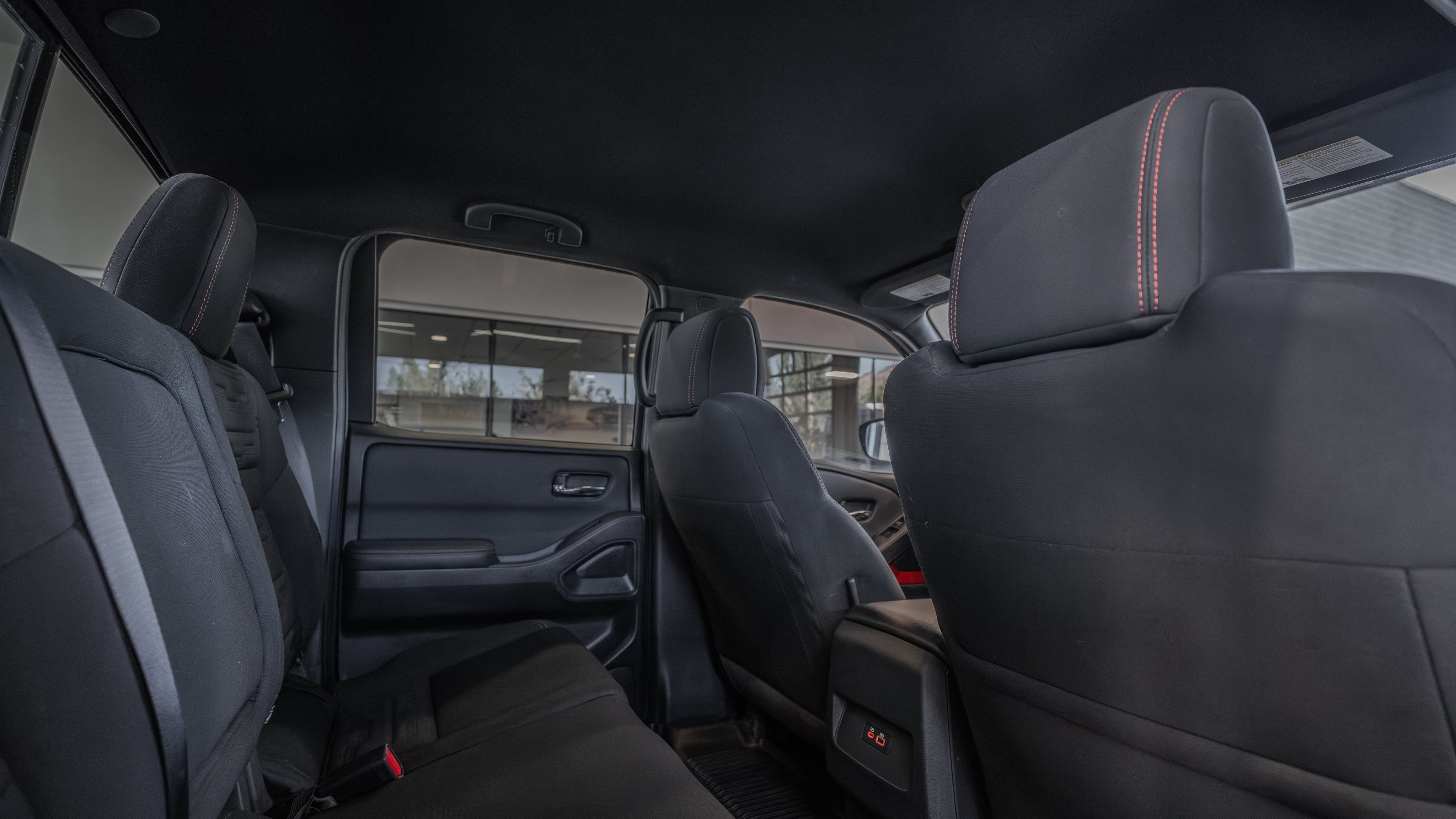 Used 2024 Nissan Frontier PRO-4X w/ Technology Package AWD/4WD image 27