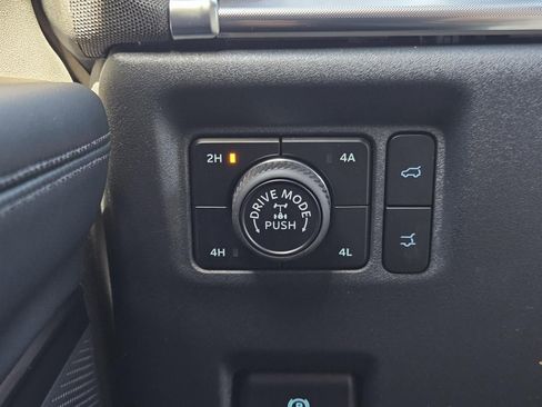 New 2026 Ford Expedition Tremor image 25