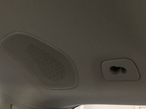 Used 2023 Volvo XC90 B6 Plus image 30