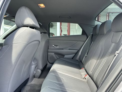 Used 2024 Hyundai Elantra SEL FWD image 23