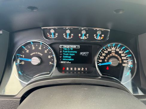 Used 2014 Ford F150 Lariat w/ Equipment Group 502A Luxury AWD/4WD image 33