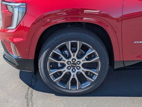 New 2026 GMC Acadia Denali Ultimate AWD/4WD image 10