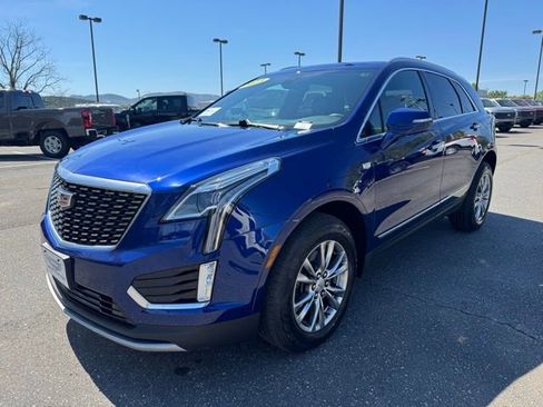 Used 2023 Cadillac XT5 Premium Luxury AWD/4WD image 3