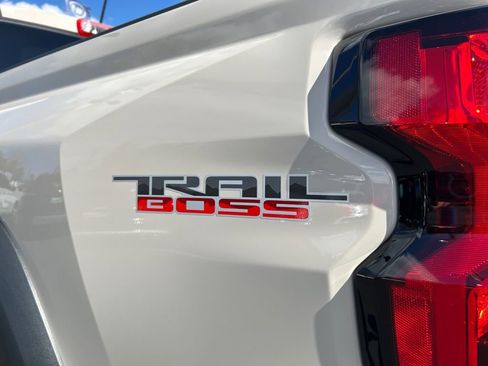 New 2026 Chevrolet Colorado Trail Boss AWD/4WD image 35