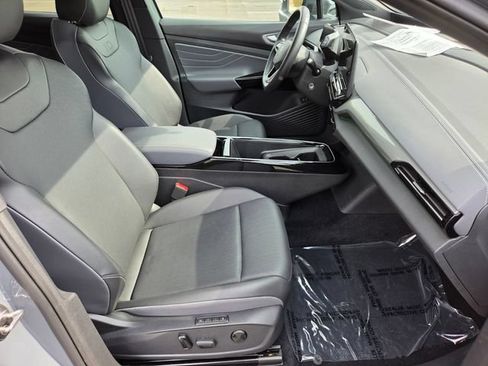 Used 2024 Volkswagen ID.4 S RWD image 23