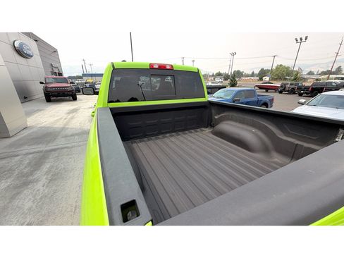 Used 2017 RAM 1500 Sport w/ Sublime Green Sport Package AWD/4WD image 15