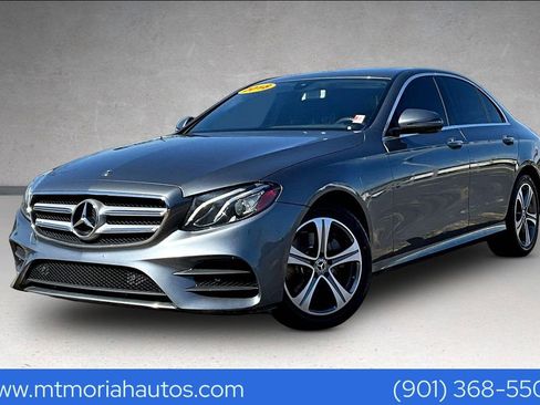 Used 2018 Mercedes-Benz E 300 4MATIC image 1