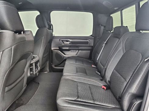 New 2026 RAM 1500 4x4 Crew Cab image 31