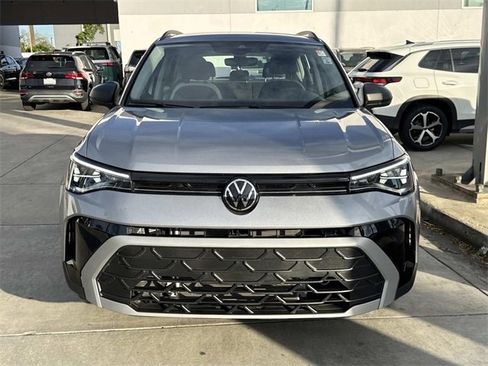 Certified 2025 Volkswagen Taos S image 2