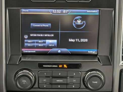 Used 2015 Ford F150 XLT w/ Equipment Group 302A Luxury RWD image 18