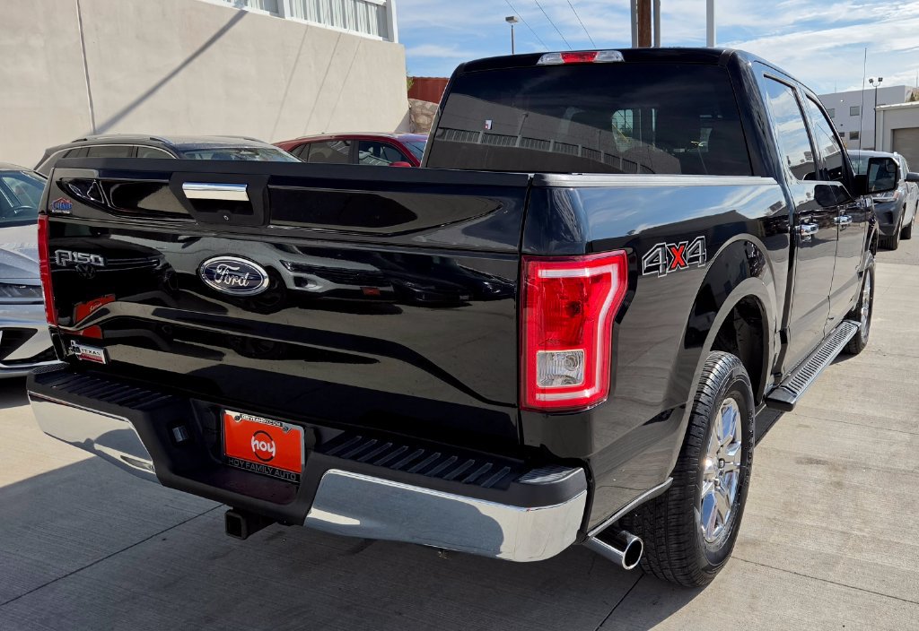 Used 2017 Ford F150 XLT w/ Equipment Group 301A Mid AWD/4WD image 8