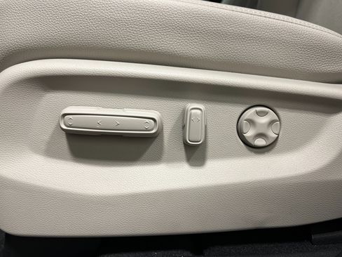 New 2026 Honda Odyssey EX-L image 12