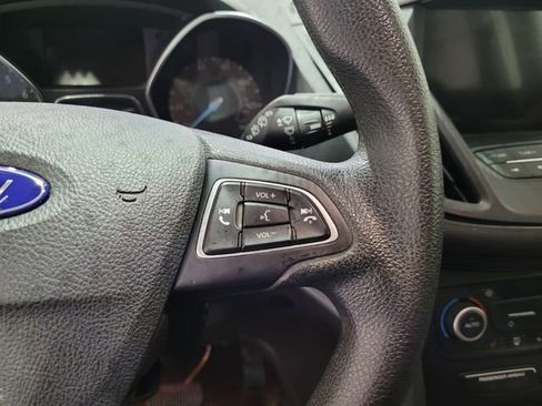 Used 2019 Ford Escape SE image 30