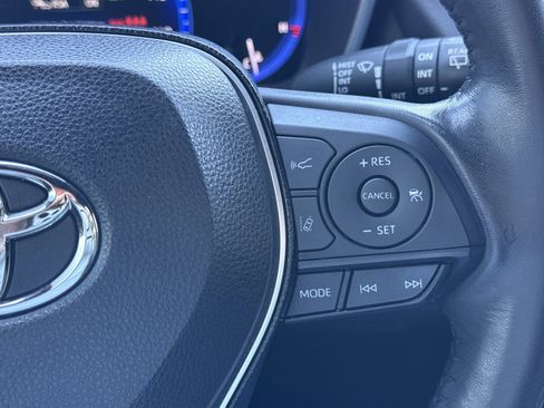 Used 2021 Toyota Corolla XSE image 20