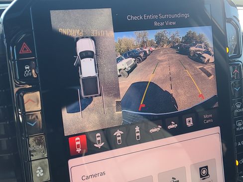 Used 2025 RAM 3500 Limited image 28