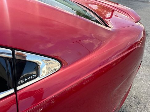 Used 2010 Ford Taurus SHO image 33