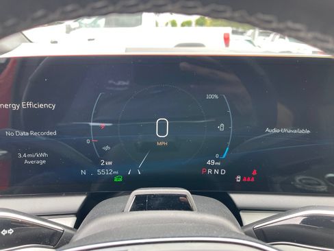 Certified 2025 Cadillac Optiq Sport 2 AWD/4WD image 6