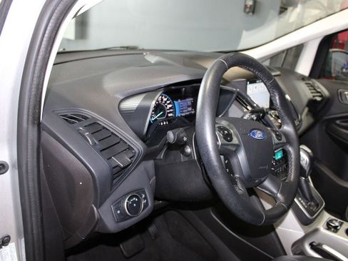 Used 2016 Ford C-MAX Energi SEL w/ Equipment Group 302A FWD image 11