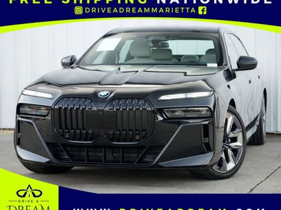 Used 2023 BMW i7 xDrive60 w/ Executive Package 2