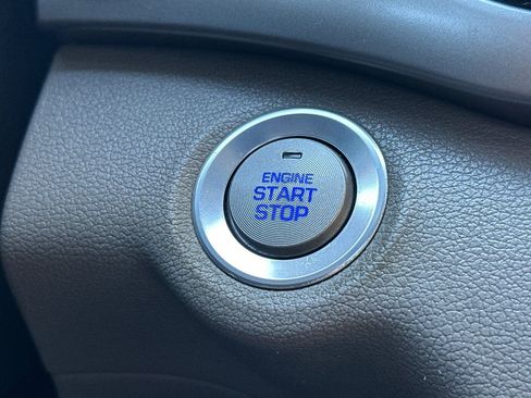 Used 2018 Hyundai Elantra Limited w/ Limited Ultimate Package 02 image 29