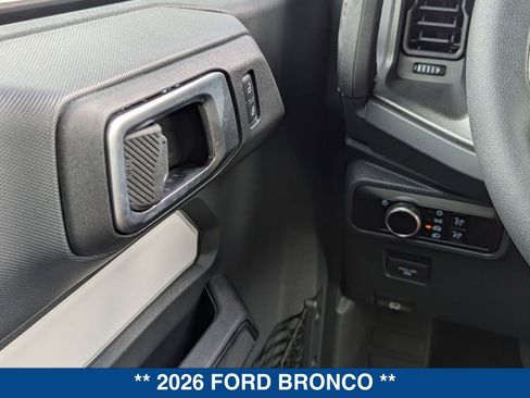 New 2026 Ford Bronco 2-Door AWD/4WD image 21