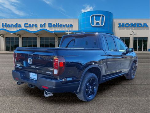 Certified 2021 Honda Ridgeline Black Edition image 9