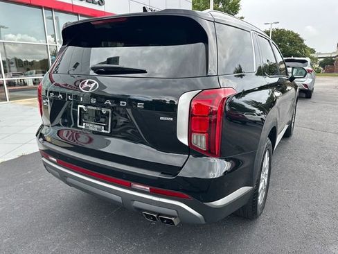 Used 2023 Hyundai Palisade SEL image 3