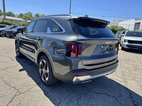 New 2026 Kia Sorento EX FWD image 21