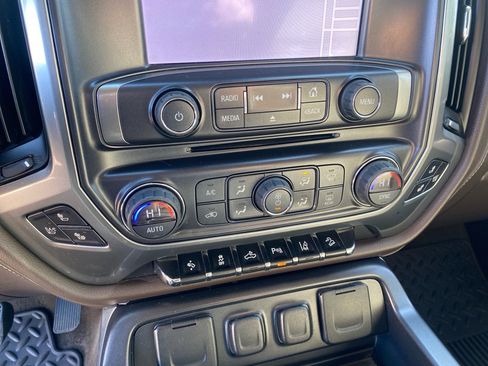 Used 2015 Chevrolet Silverado 1500 LTZ Z71 w/ LTZ Plus Package image 17