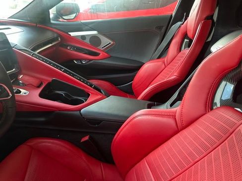 Used 2023 Chevrolet Corvette Stingray Premium Cpe w/ Z51 Performance Package RWD image 18