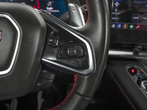 Used 2020 Chevrolet Corvette Stingray w/ Engine Appearance Package image 19