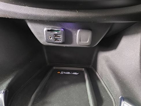 Used 2022 Chevrolet Traverse RS AWD/4WD image 22