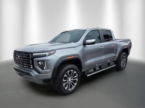 New 2026 GMC Canyon Denali AWD/4WD image 2