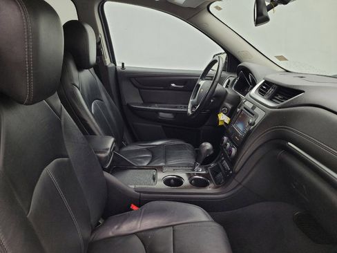 Used 2015 Chevrolet Traverse LT w/ LPO, 'HIT The Road' Package AWD/4WD image 21