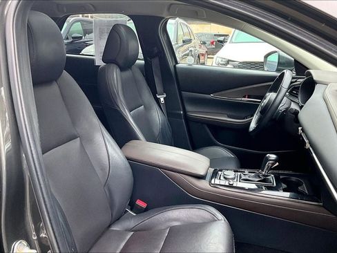 Used 2021 MAZDA CX-30 AWD 2.5 S w/ Premium Package image 6